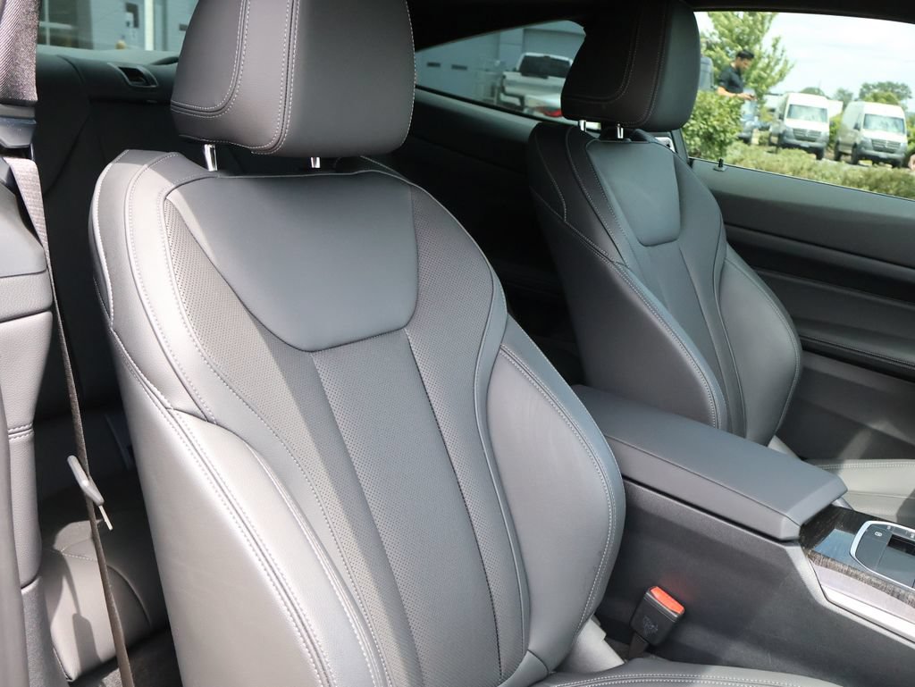 Used 2024 BMW 430i xDrive Coupe w/ Premium Package AWD/4WD image 12