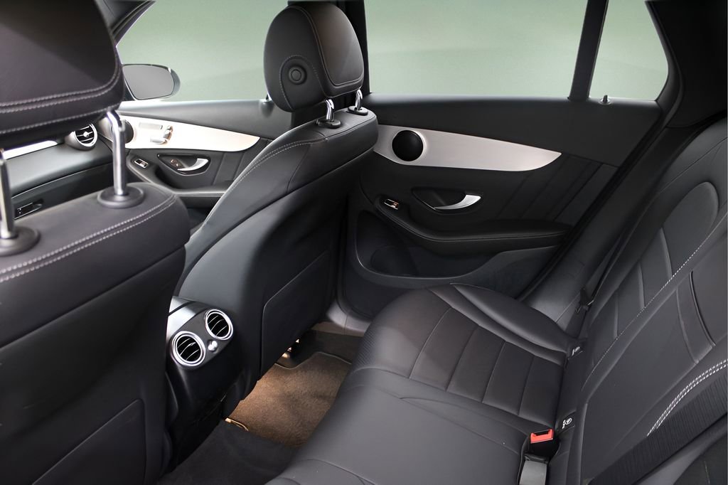 Used 2022 Mercedes-Benz GLC 300 image 27
