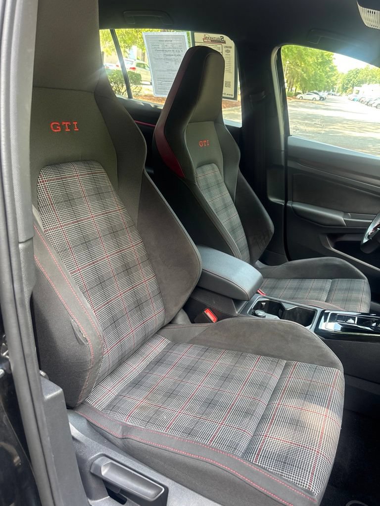 Used 2024 Volkswagen GTI S FWD image 17
