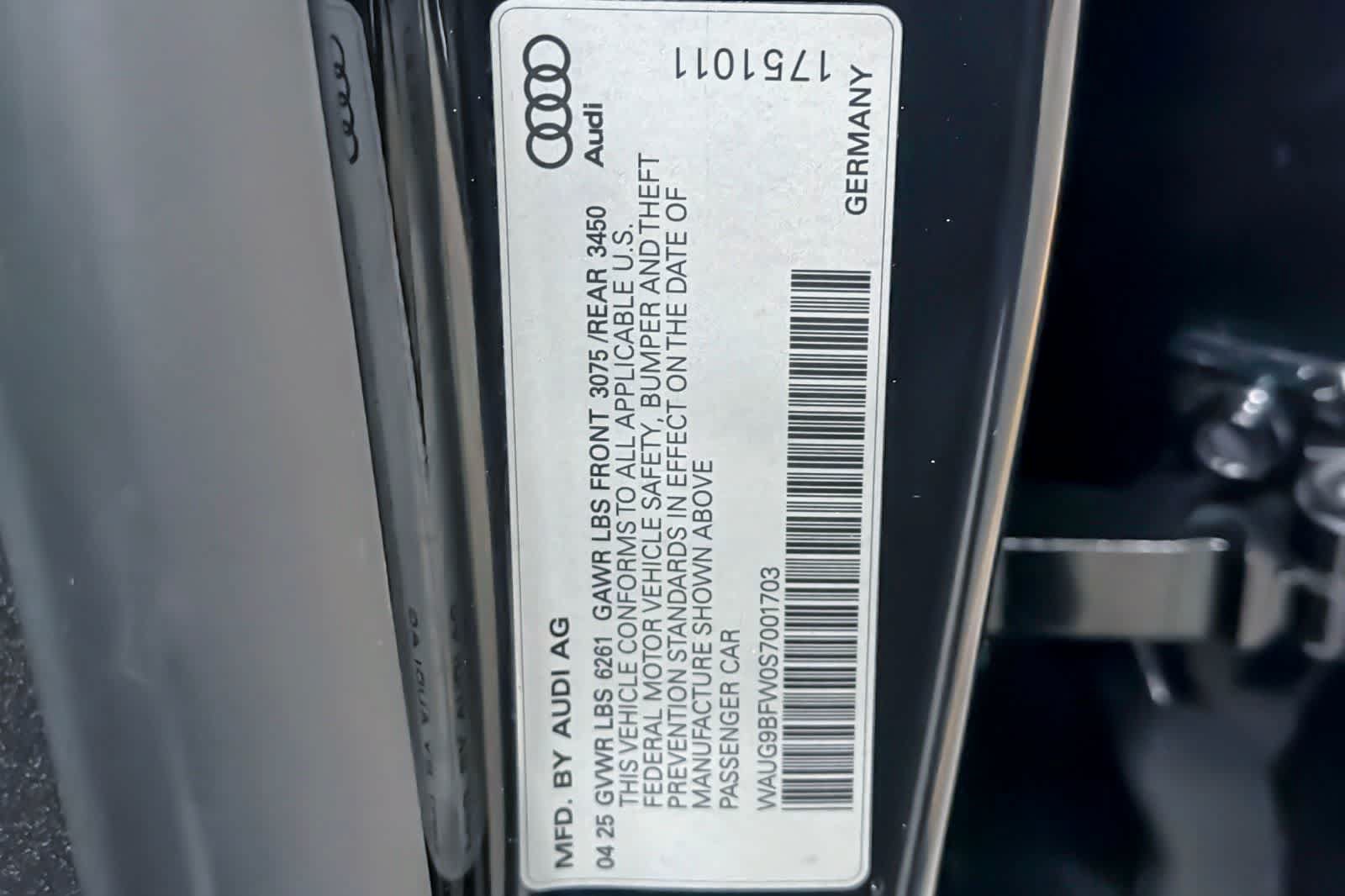 Used 2025 Audi S e-tron GT Premium Plus w/ 21" Wheel Package AWD/4WD image 29
