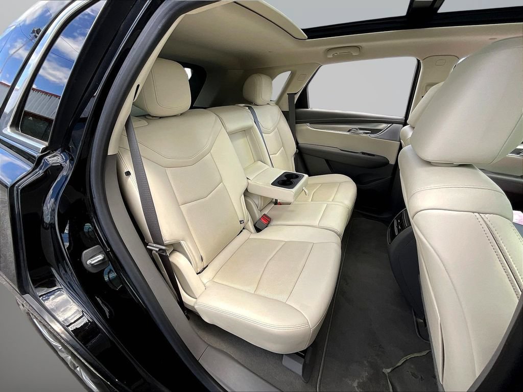 Used 2021 Cadillac XT5 Premium Luxury AWD/4WD image 24
