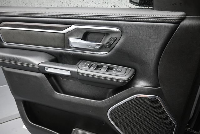 Used 2025 RAM 1500 Laramie w/ Sport Appearance Package AWD/4WD image 15