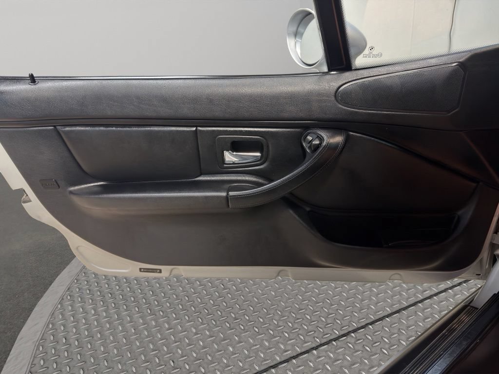 Used 2000 BMW M Roadster RWD image 15
