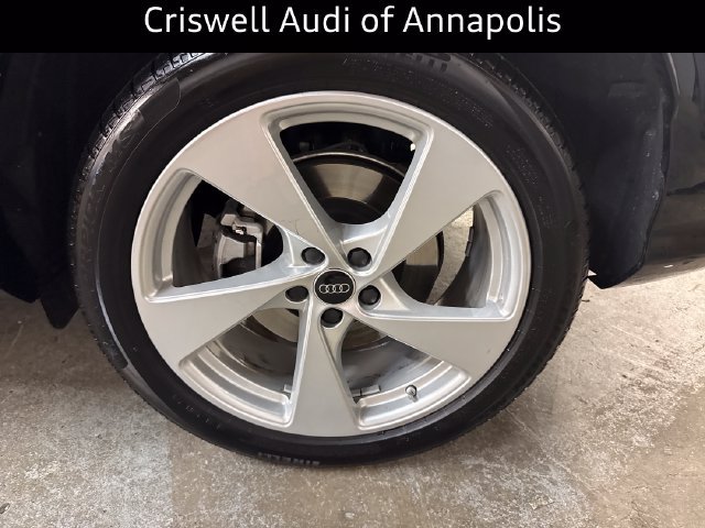 Certified 2025 Audi Q5 Premium AWD/4WD image 11