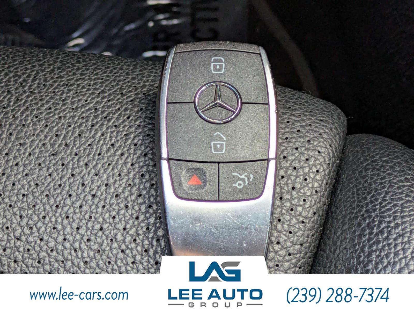 Used 2021 Mercedes-Benz C 300 Sedan w/ Premium Package image 31