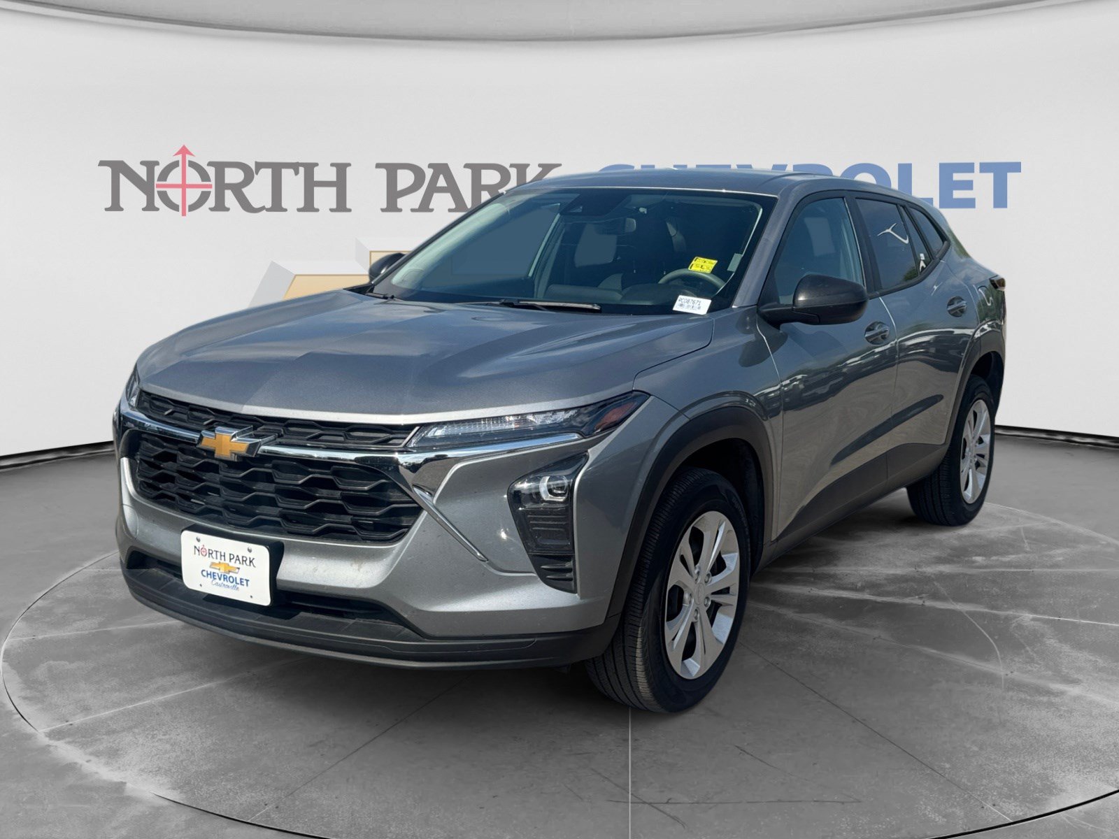 Used 2024 Chevrolet Trax LS w/ Driver Confidence Package