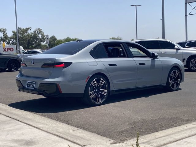 Used 2025 BMW 740i w/ Premium Package RWD image 6