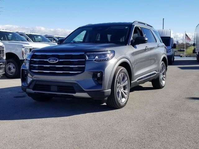 New 2026 Ford Explorer Active w/ Active Comfort Package image 7