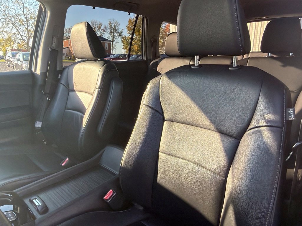 Used 2017 Honda Pilot Touring image 25