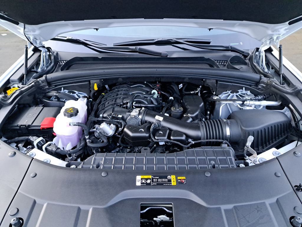 New 2025 Jeep Grand Cherokee Limited w/ Trailer Tow Package AWD/4WD image 19