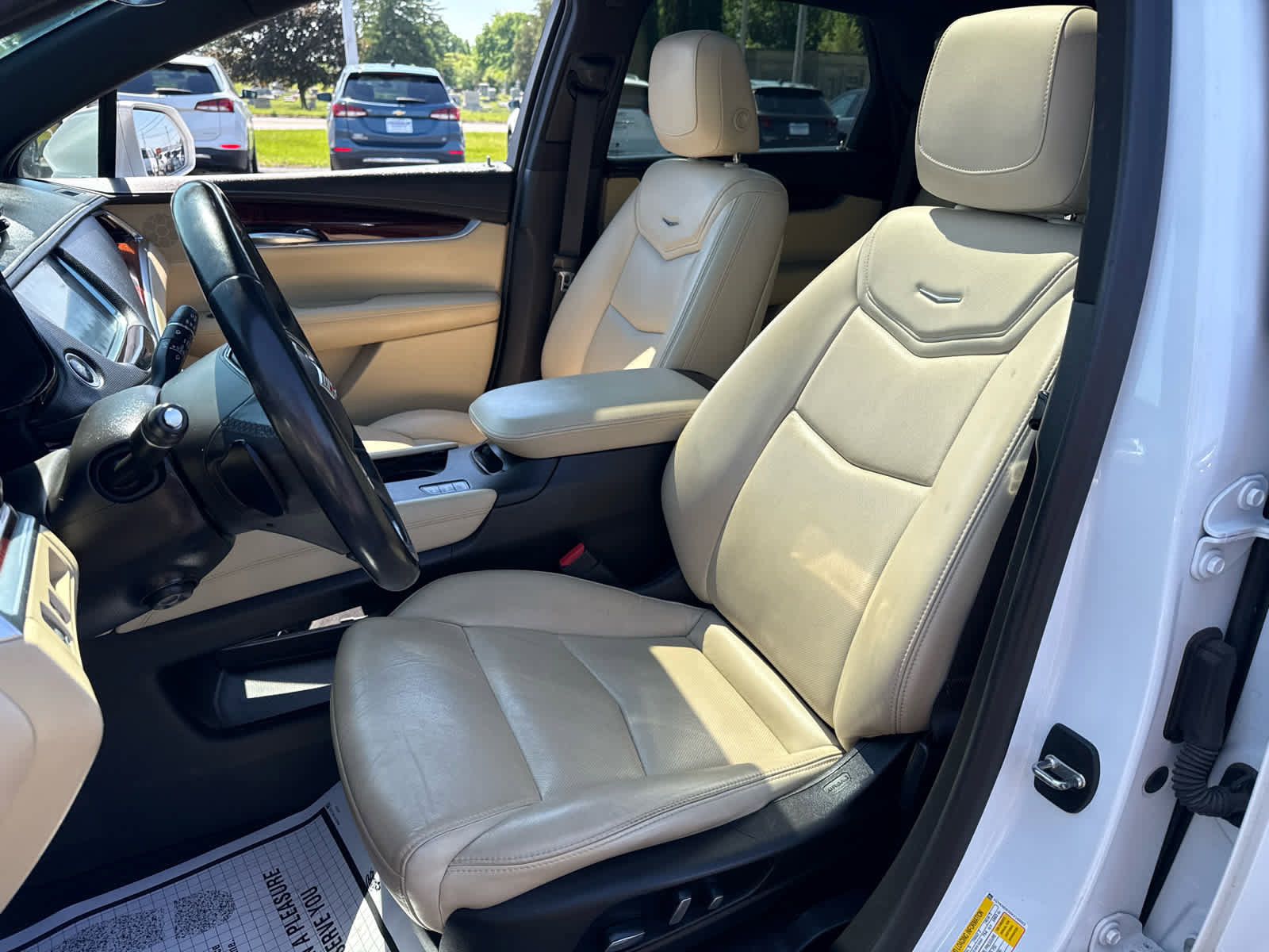 Certified 2019 Cadillac XT5 Luxury AWD/4WD image 11