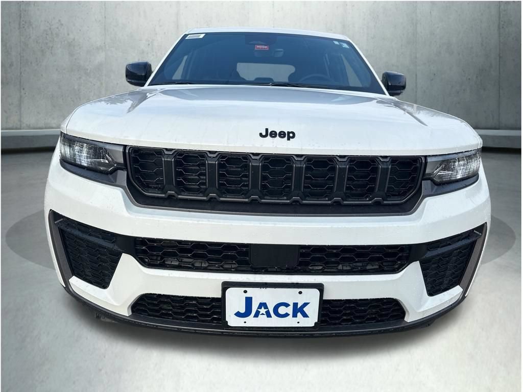 New 2026 Jeep Grand Cherokee Altitude AWD/4WD image 11