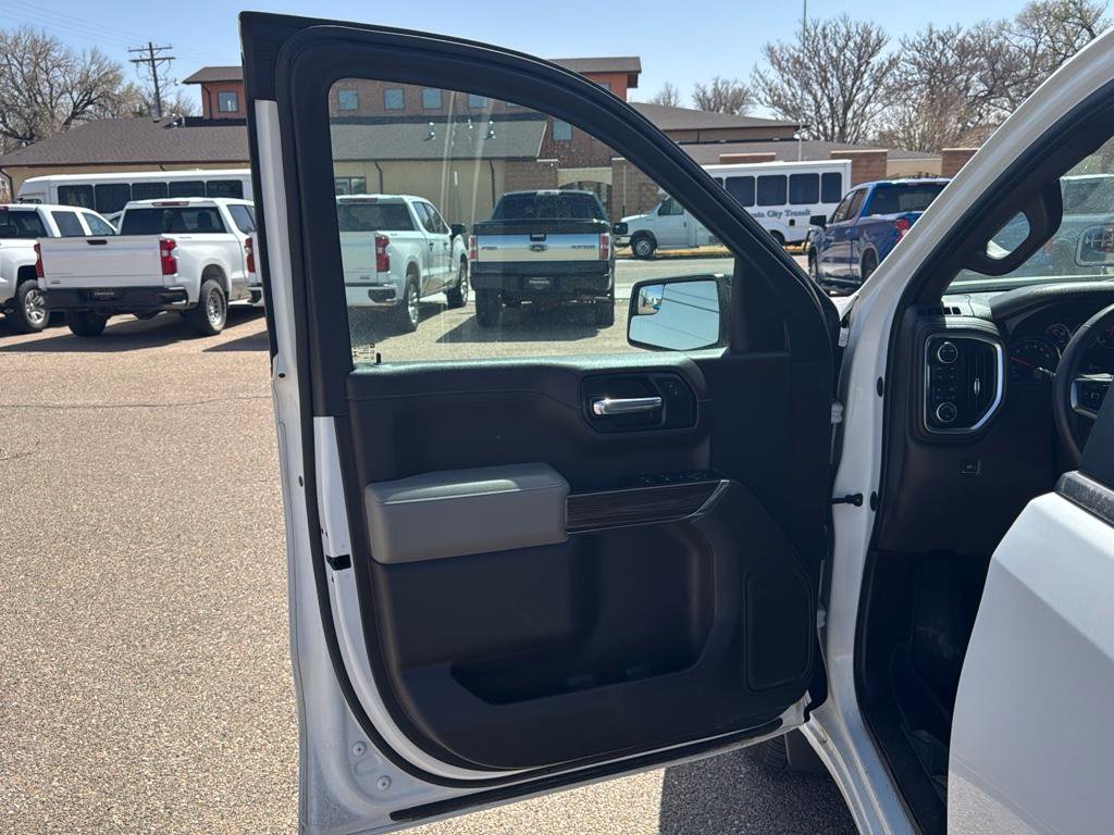 Used 2021 Chevrolet Silverado 1500 RST w/ Z71 Off-Road Package image 17