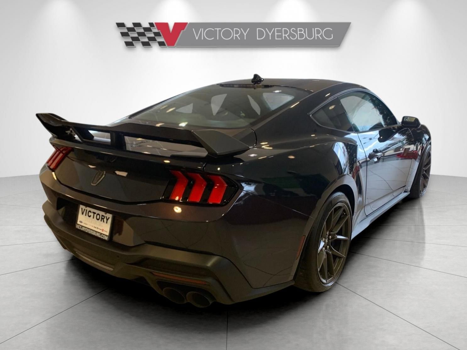 Used 2024 Ford Mustang Dark Horse w/ Dark Horse Handlin Package image 8