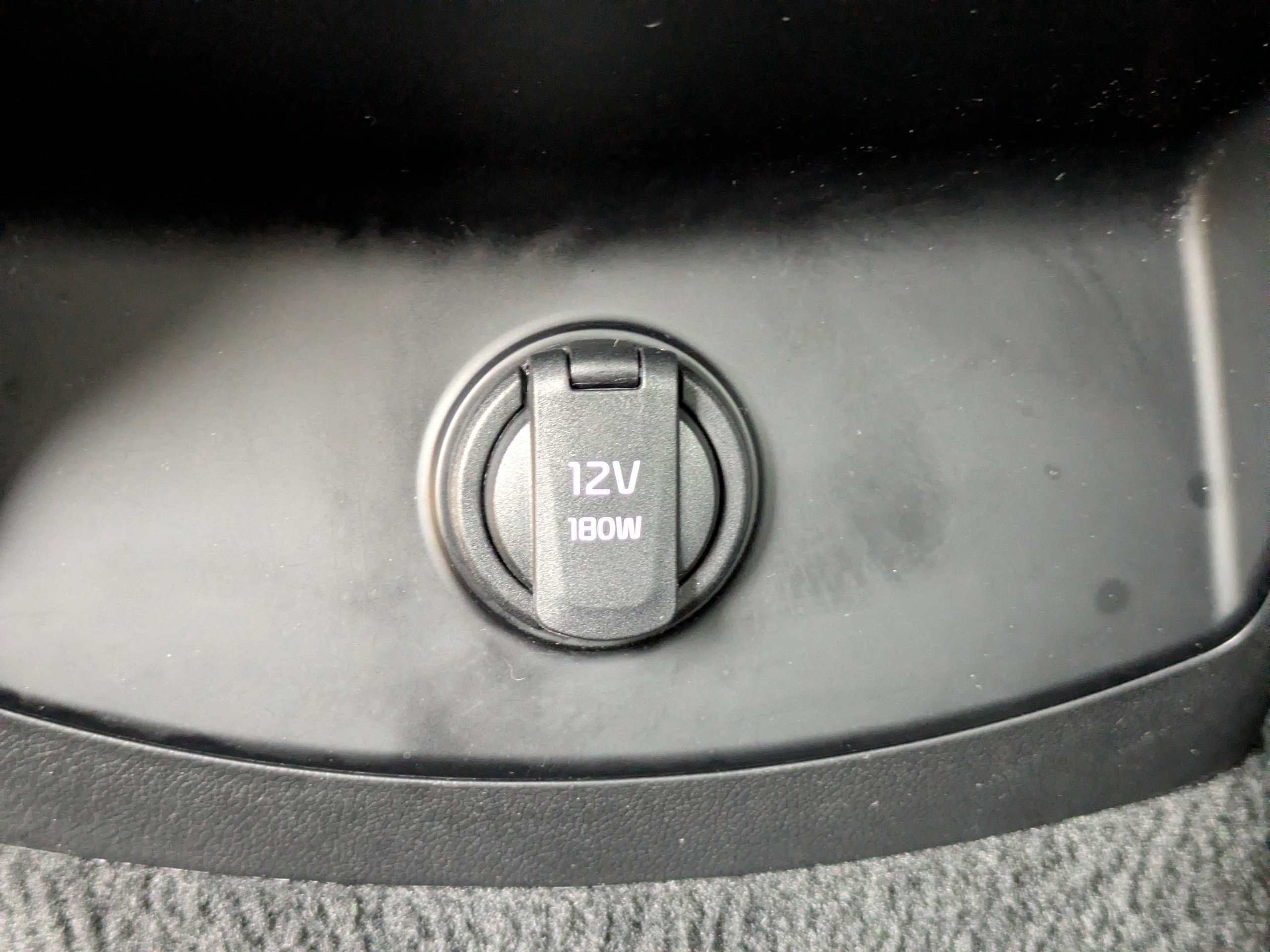 Used 2024 Kia Sorento LX image 15