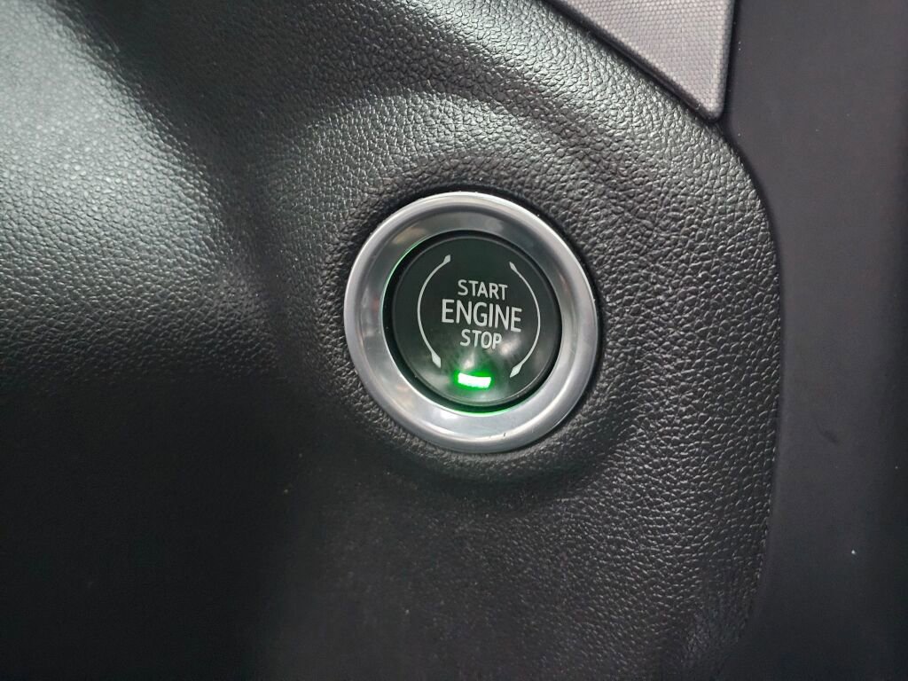 Used 2021 GMC Sierra 1500 SLT w/ SLT Premium Package image 38