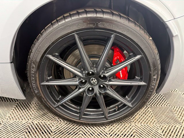 Used 2025 Toyota GR86 Premium w/ Performance Package RWD image 9