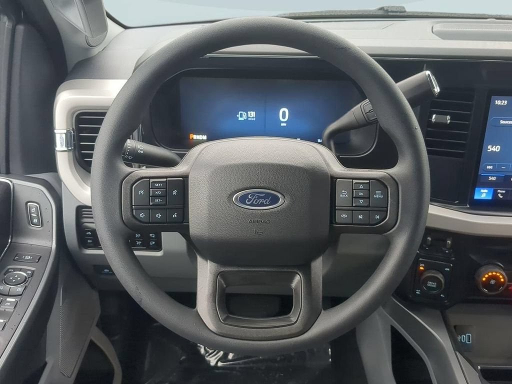 New 2026 Ford F250 XLT w/ XLT Premium Package AWD/4WD image 14