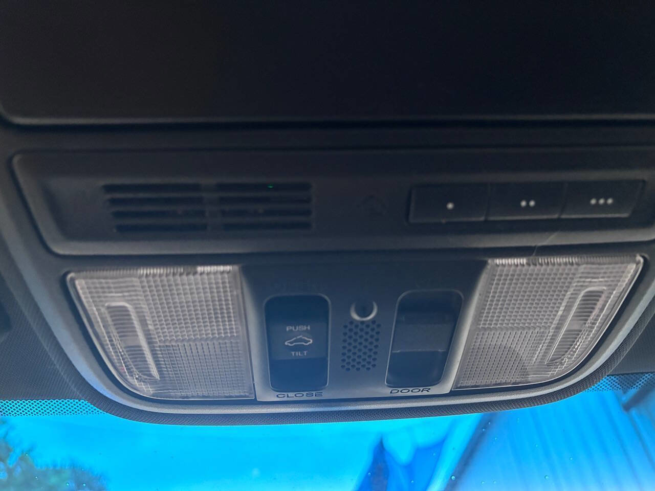 Used 2016 Honda Accord EX image 38