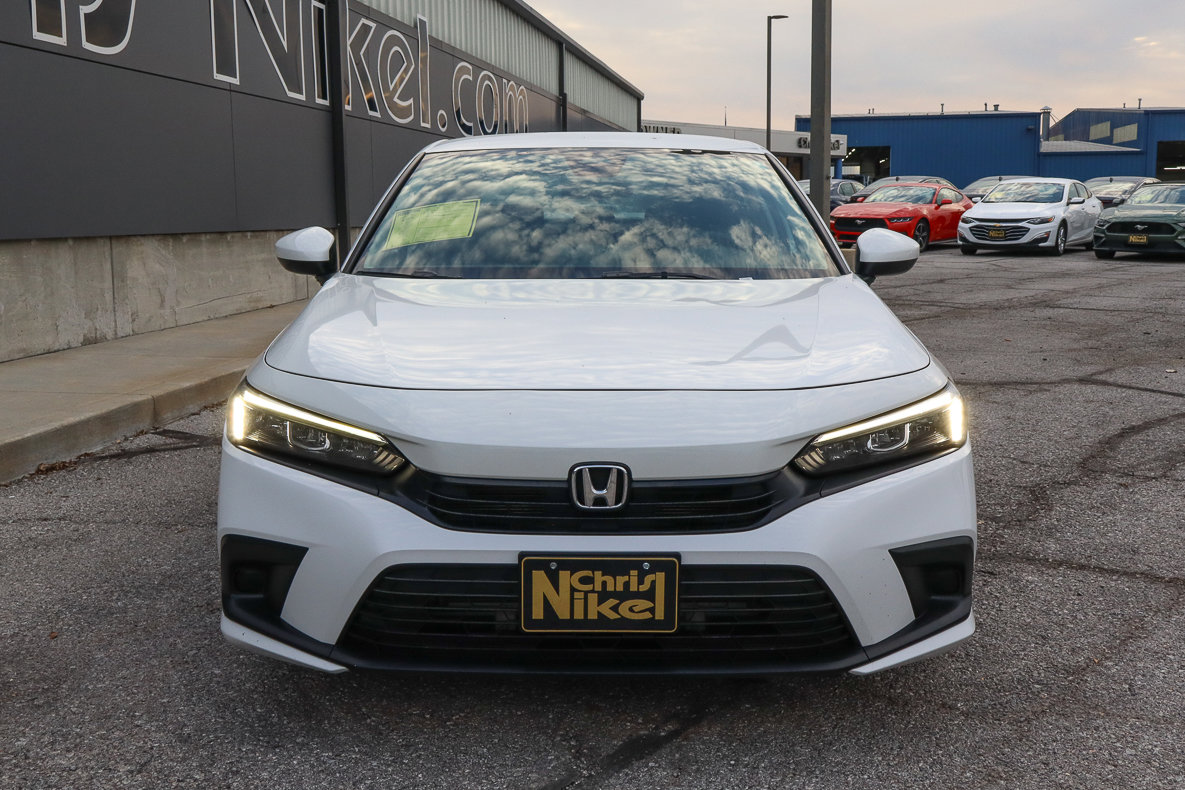 Used 2022 Honda Civic LX image 2