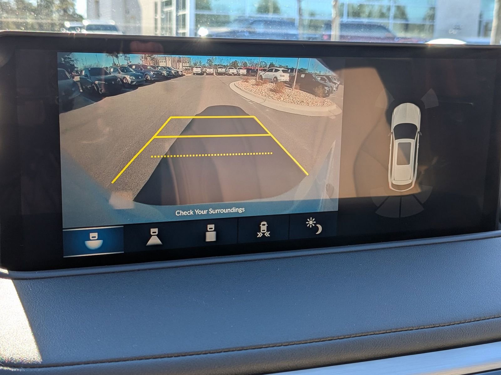 Used 2023 Acura MDX SH-AWD w/ Technology Package image 24