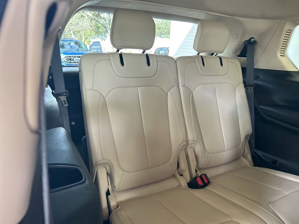 Used 2022 Jeep Grand Cherokee L Limited image 30