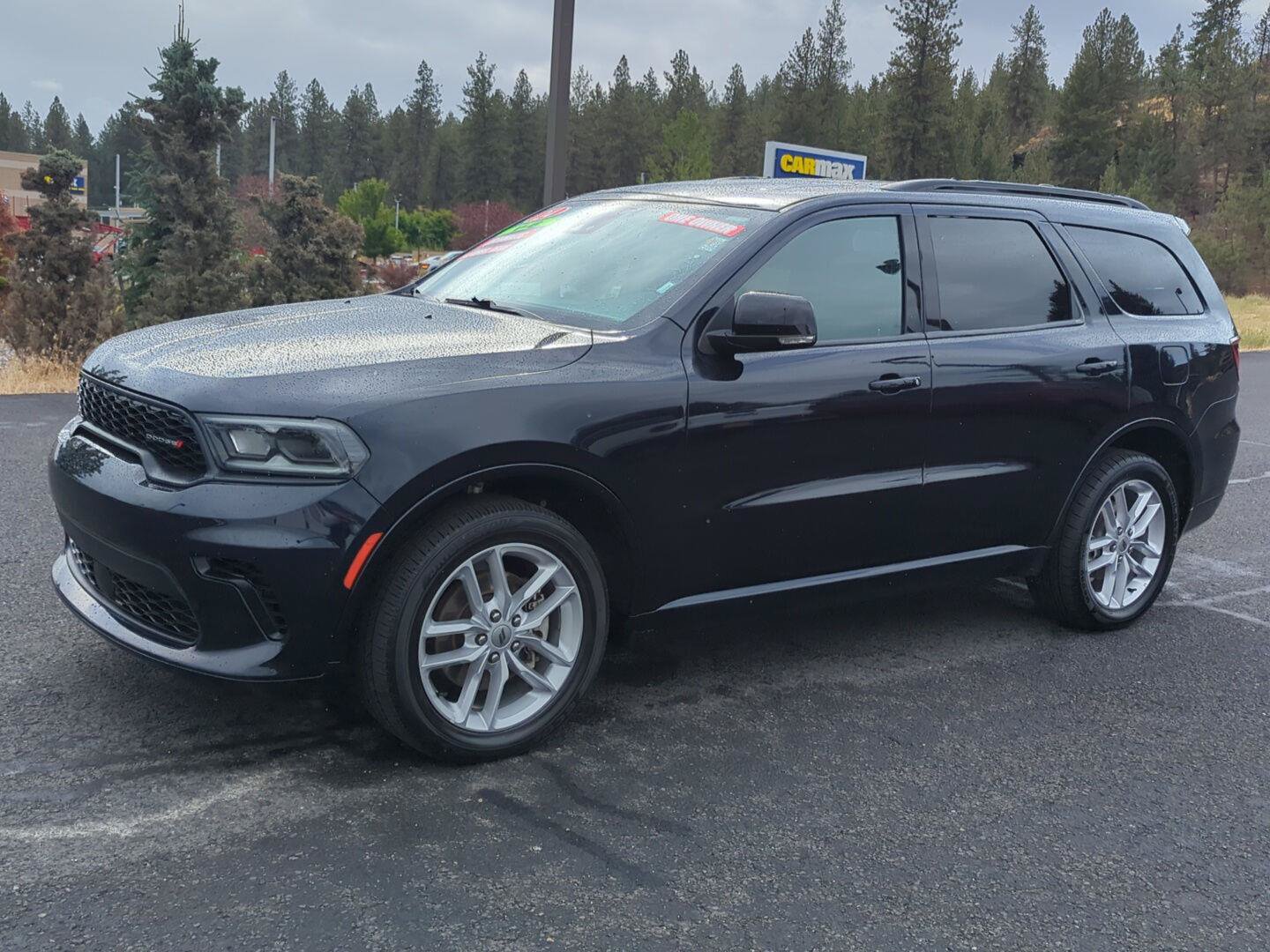 Used 2024 Dodge Durango GT AWD/4WD image 3
