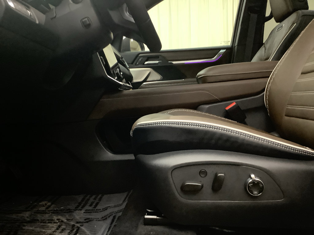 New 2026 GMC Acadia Denali Ultimate image 13