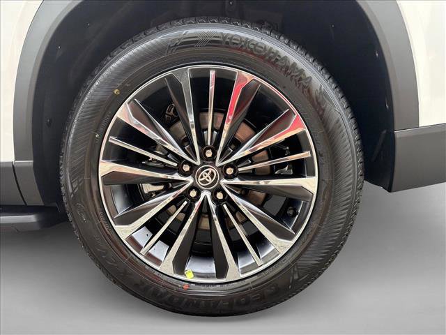 New 2026 Toyota Grand Highlander AWD Hybrid image 10