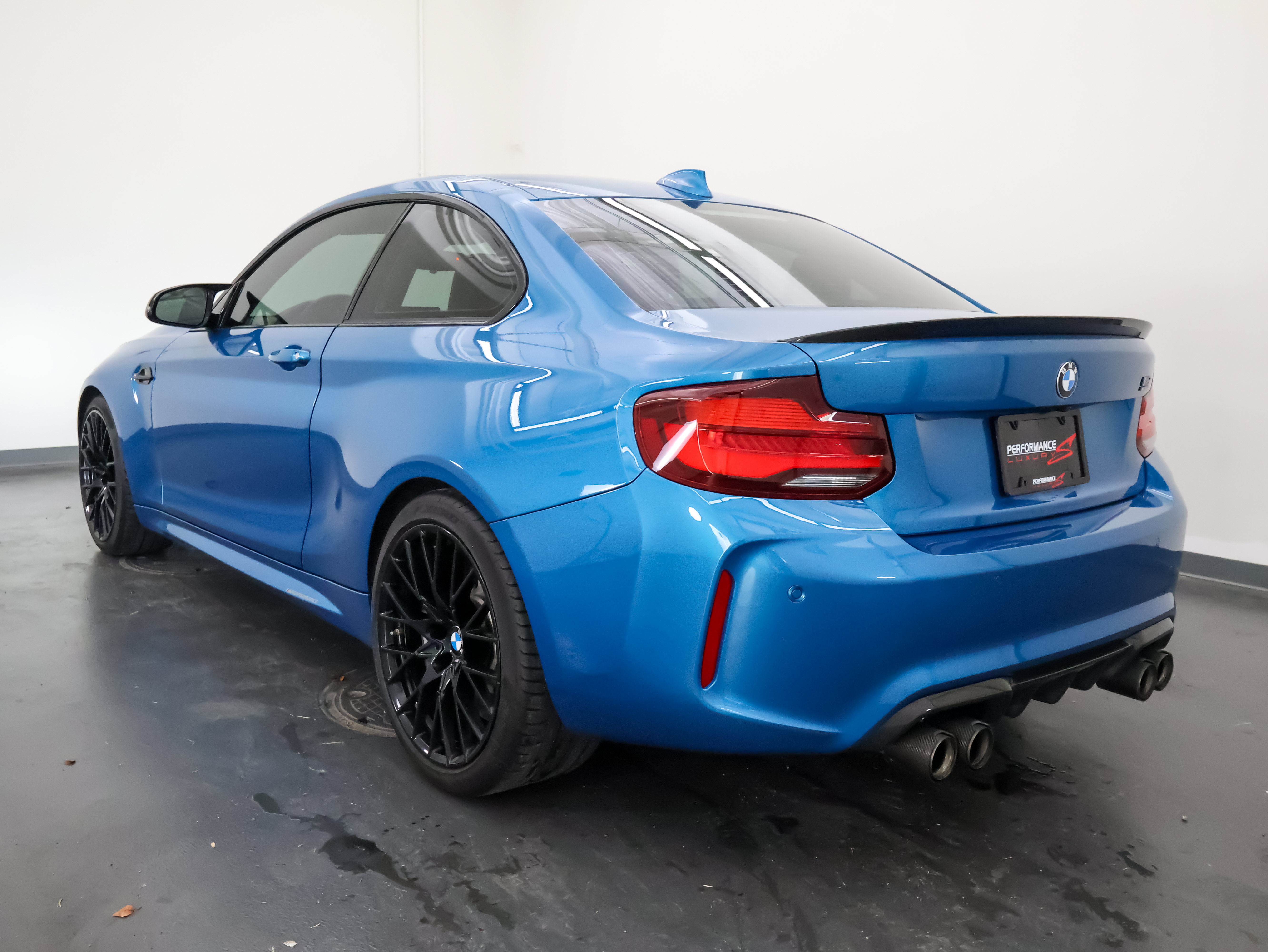 Used 2020 BMW M2 Competition w/ Executive Package RWD image 5