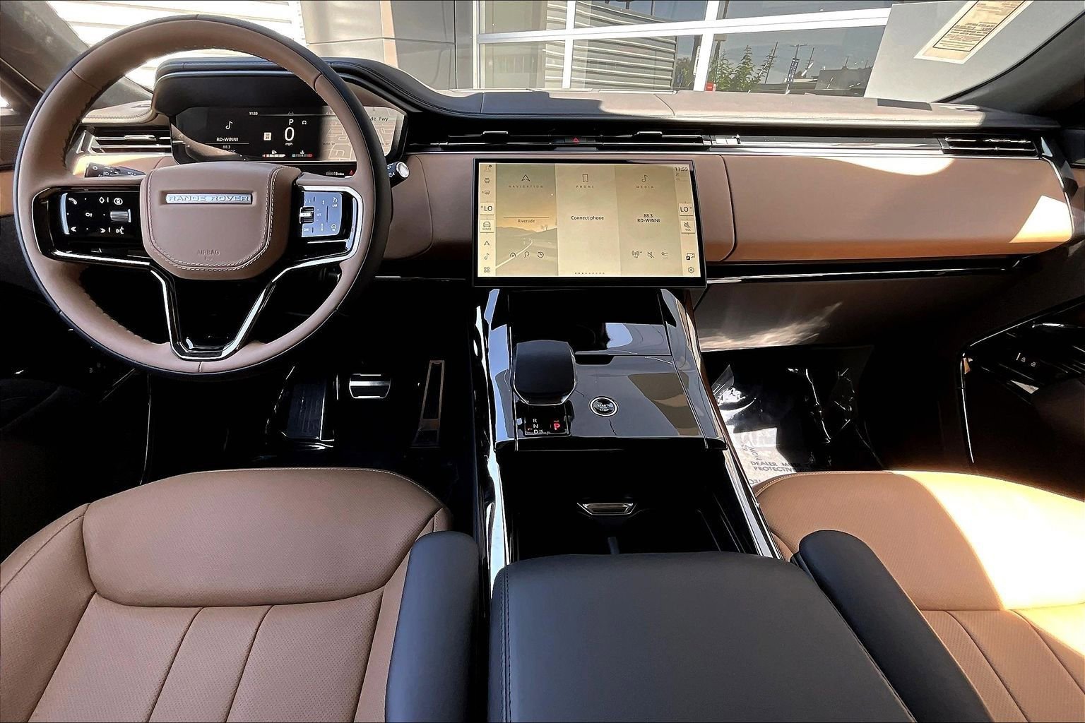 New 2026 Land Rover Range Rover Sport Dynamic SE image 5