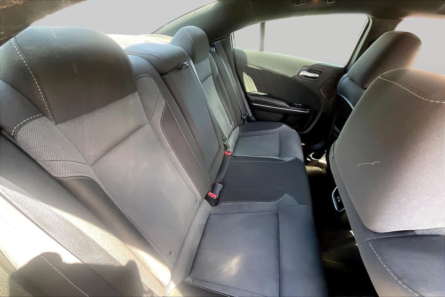 Used 2018 Dodge Charger SXT Plus w/ Beats Audio Group RWD image 20
