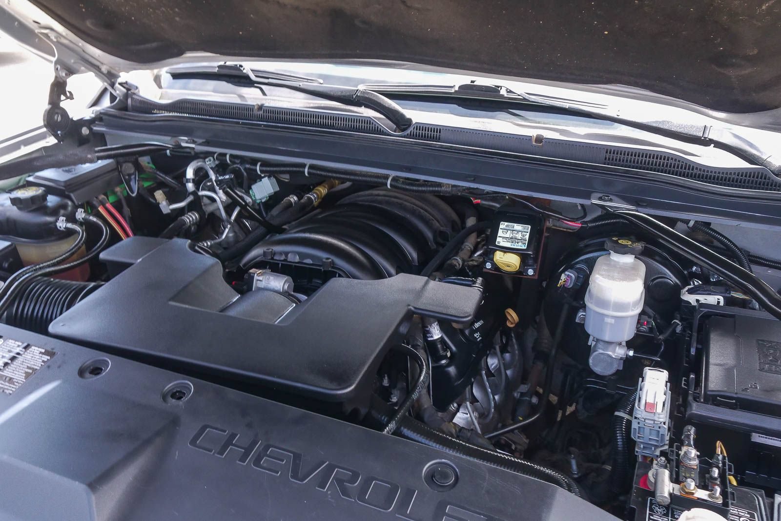Used 2019 Chevrolet Tahoe 4WD w/ Enhanced Driver Alert Package image 25