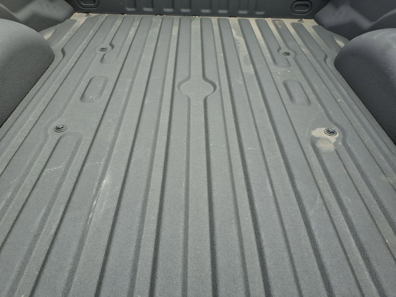 Used 2024 Ford F250 Lariat w/ FX4 Off-Road Package image 5