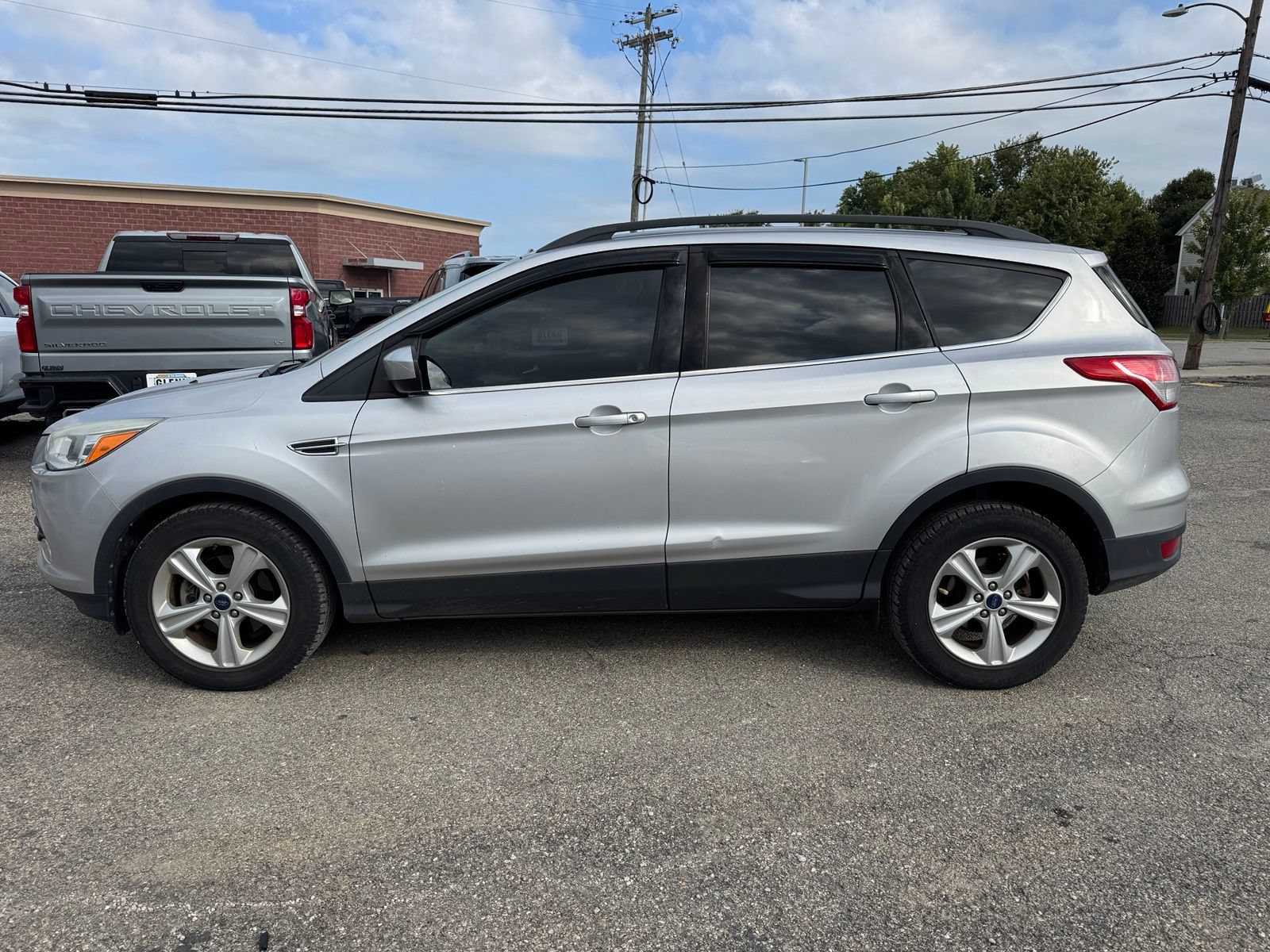 Used 2014 Ford Escape SE w/ Equipment Group 201A FWD image 3