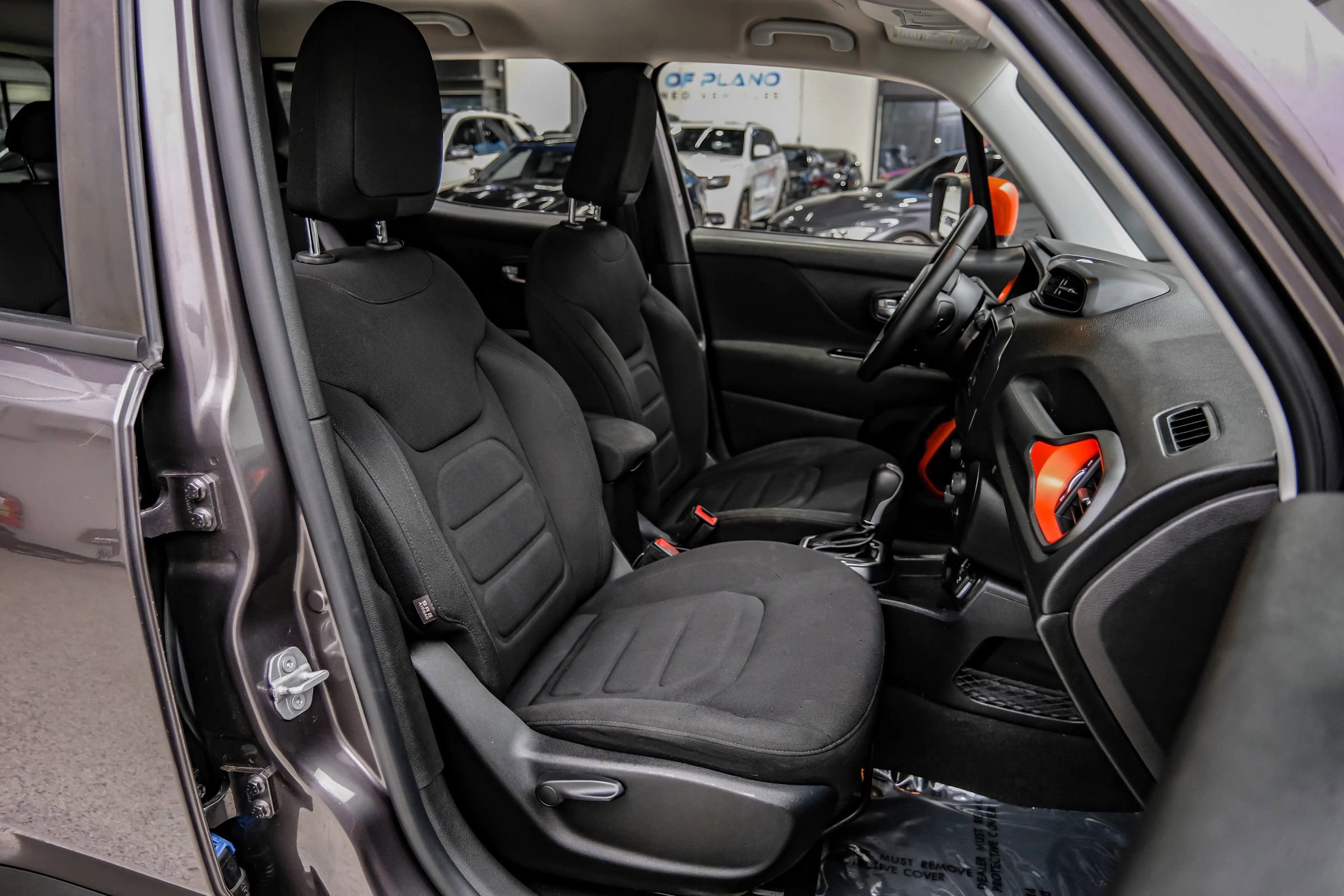 Used 2020 Jeep Renegade Latitude image 36