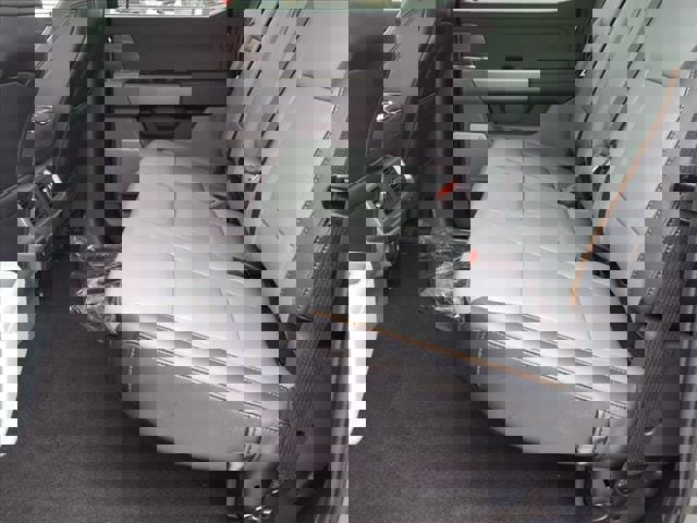 New 2025 Ford F150 Lariat w/ Equipment Group 501A Mid image 10