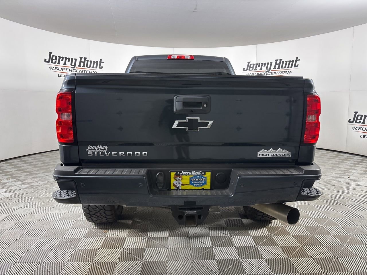 Used 2019 Chevrolet Silverado 2500 High Country w/ Duramax Plus Package AWD/4WD image 5