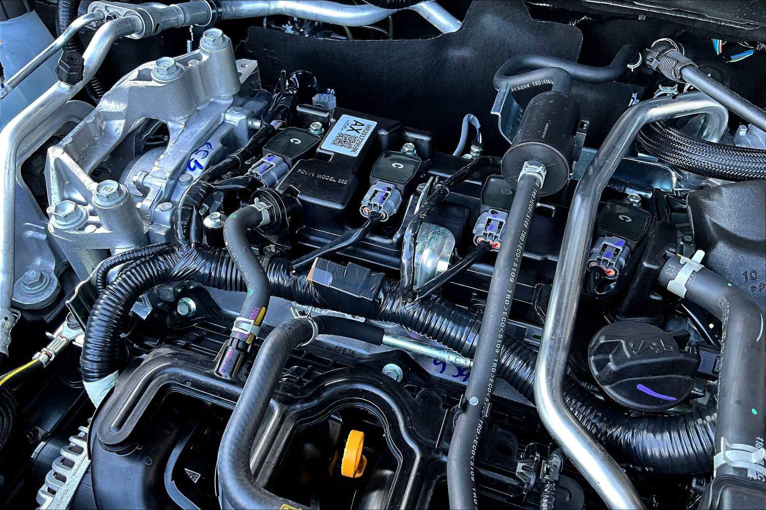 New 2026 Nissan Kicks SR image 17