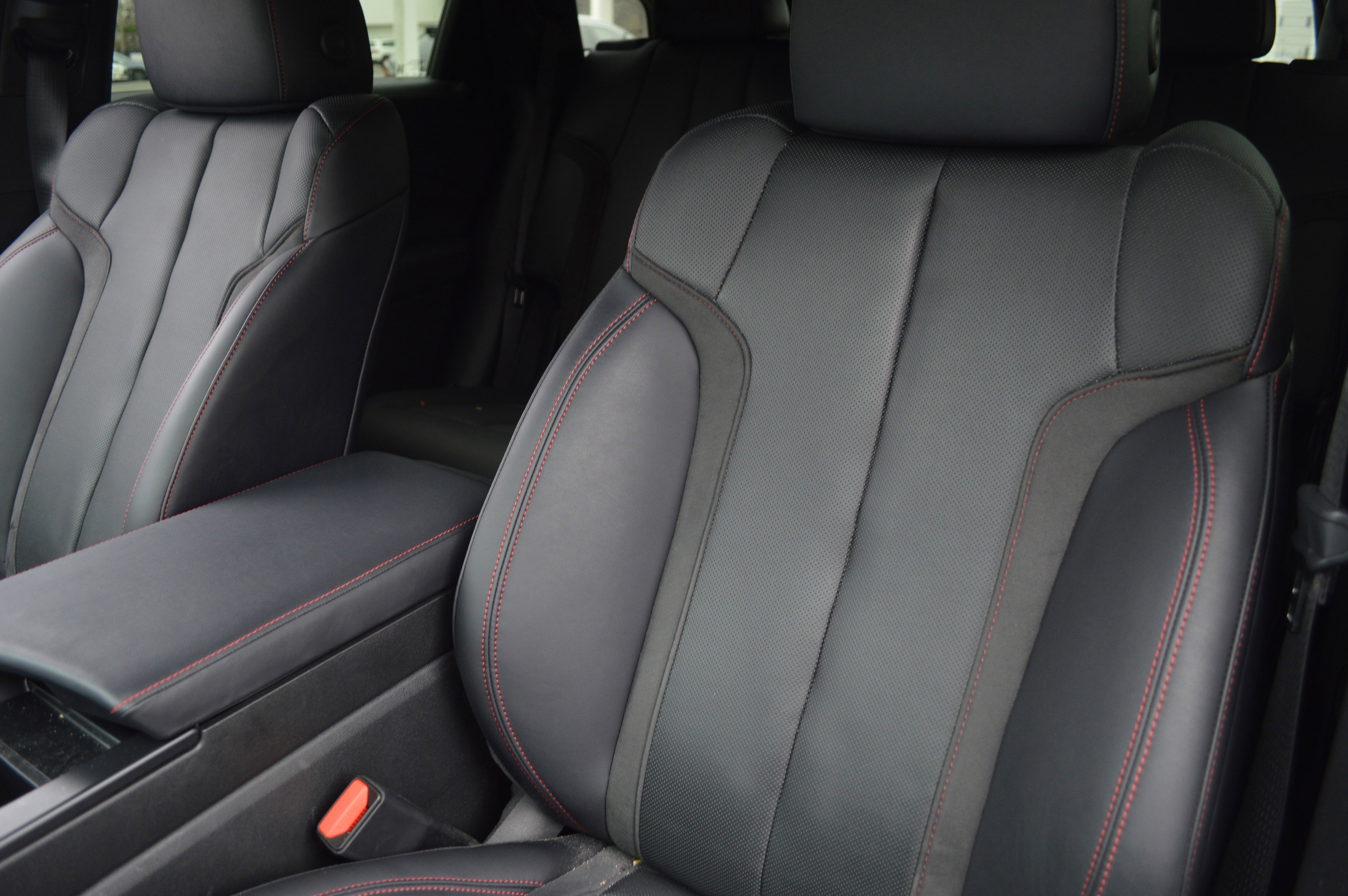 Used 2024 Acura ZDX A-Spec image 23