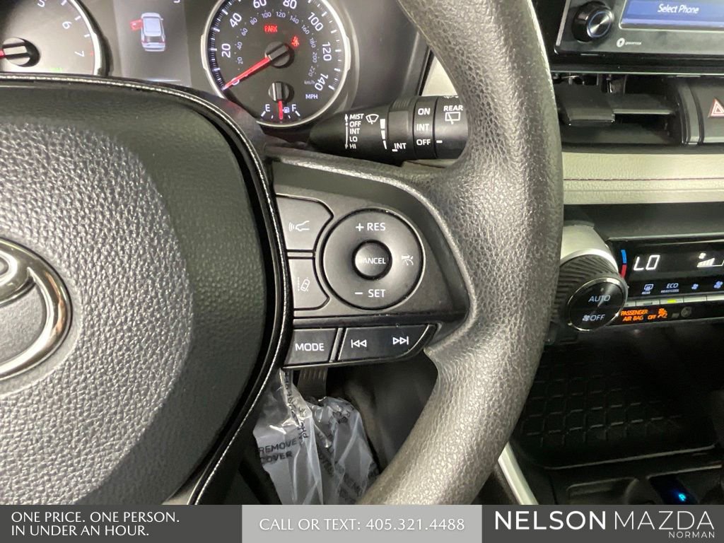 Used 2020 Toyota RAV4 XLE image 44