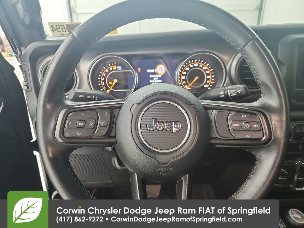 Certified 2021 Jeep Gladiator Willys image 22