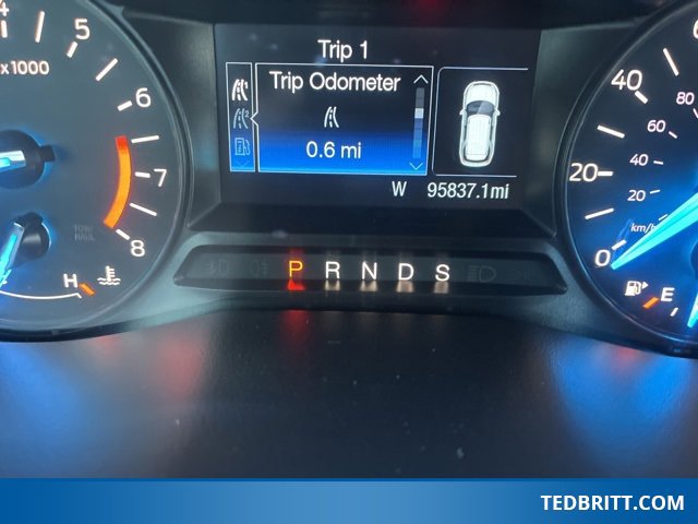 Used 2019 Ford Explorer XLT image 29