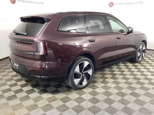 New 2025 Volvo EX90 Ultra image 4