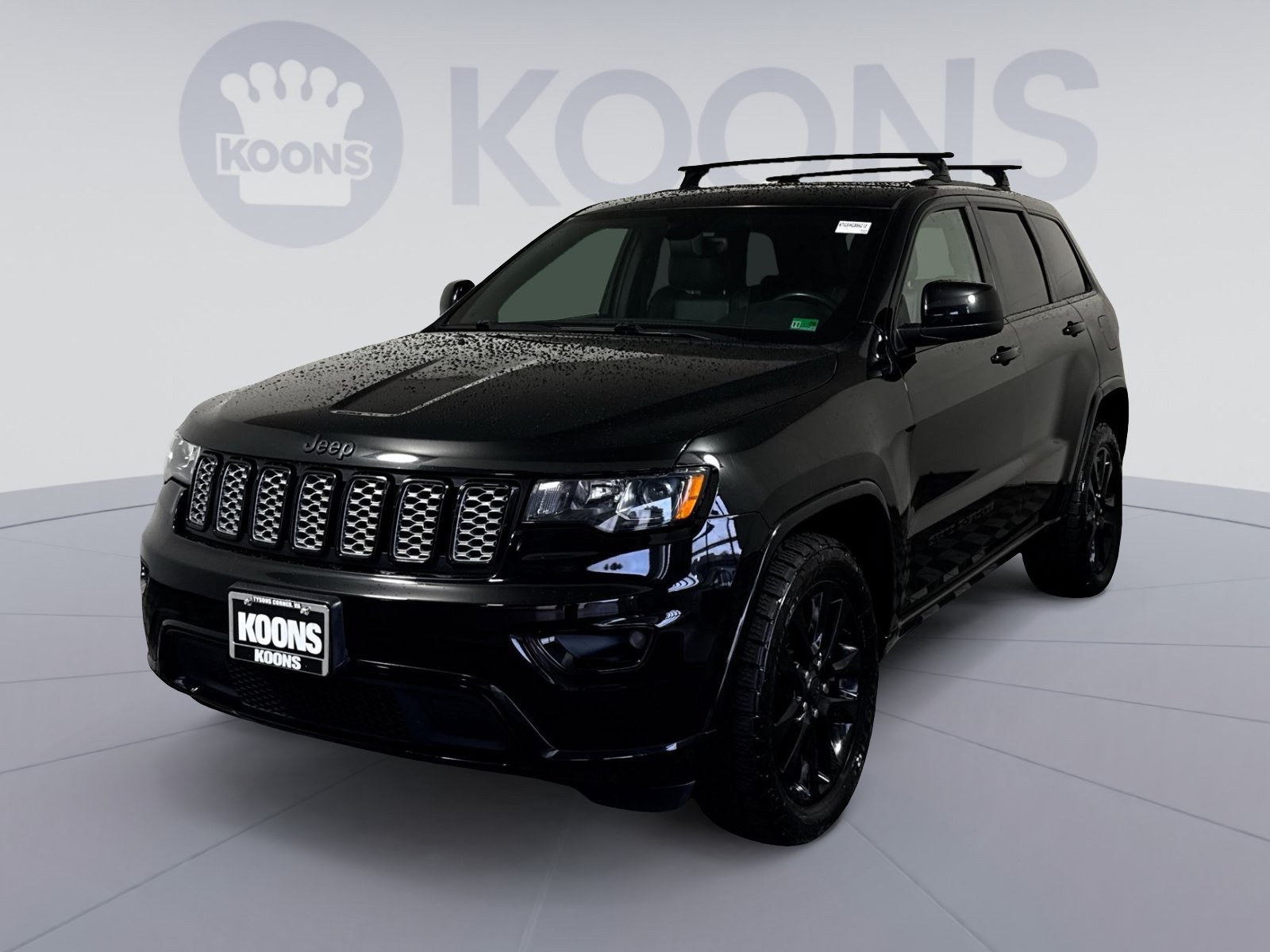 Used 2017 Jeep Grand Cherokee Altitude