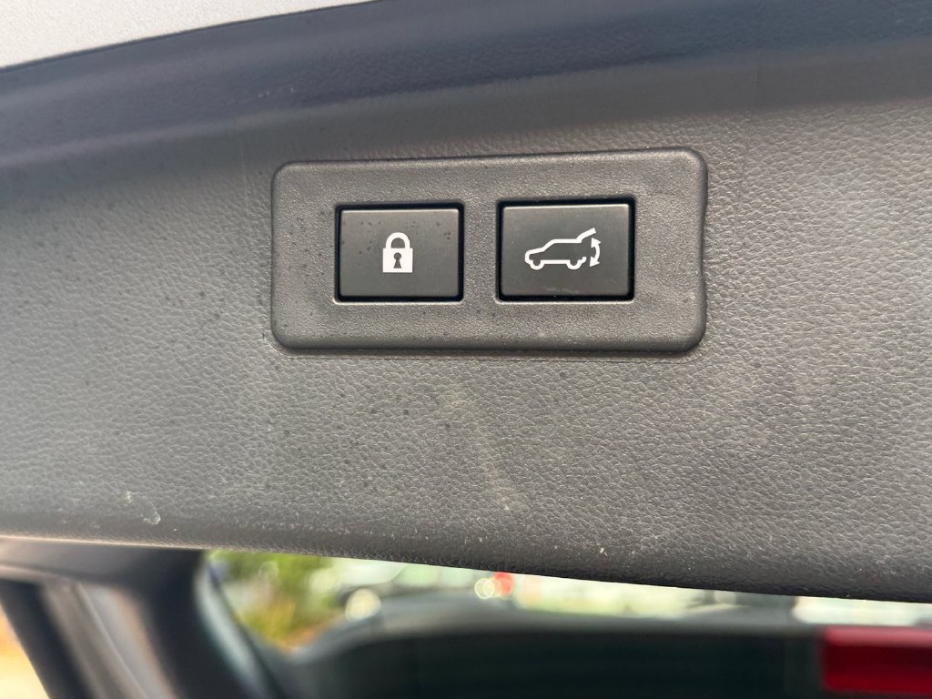 Certified 2022 Subaru Outback Onyx Edition XT AWD/4WD image 16