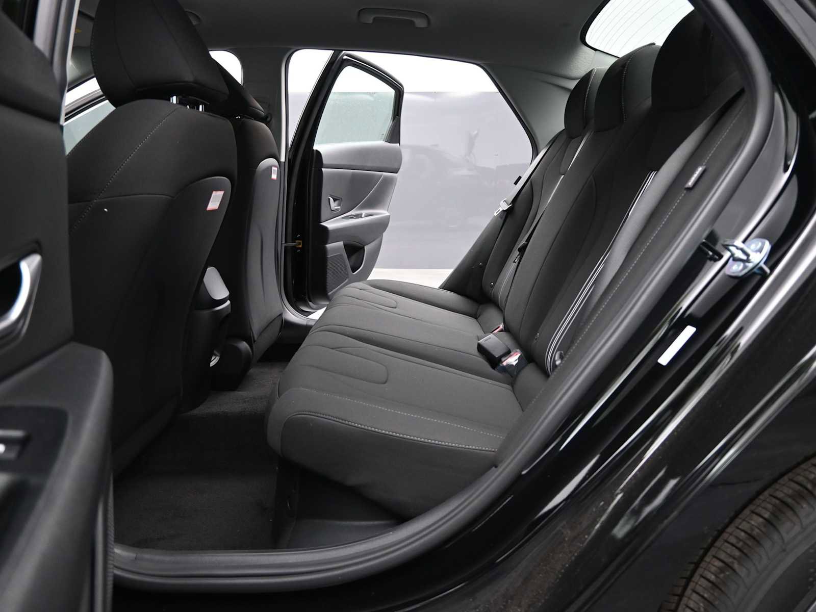 New 2026 Hyundai Elantra Blue image 14