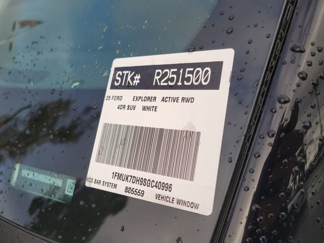 Used 2025 Ford Explorer Active w/ Active Comfort Package RWD image 28