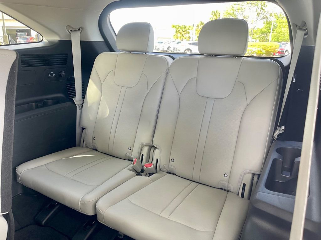Used 2026 Kia Sorento S w/ S Panoramic Sunroof Package FWD image 13