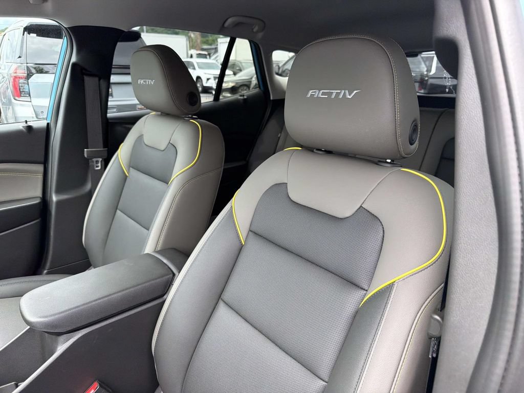 Used 2026 Chevrolet Trax ACTIV FWD image 22